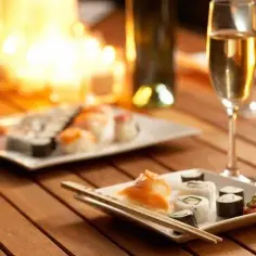Jakie wino do sushi Biedronka - najlepsze parowanie smaków