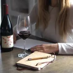Jak degustować wino: unikaj tych błędów i odkryj smaki wina