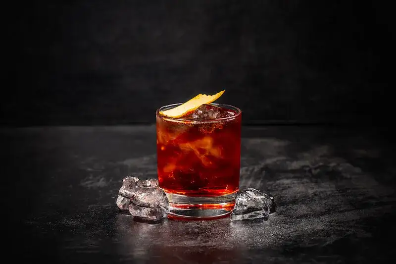 Zdjęcie Martini Rosso - co to za wino i dlaczego warto je poznać?